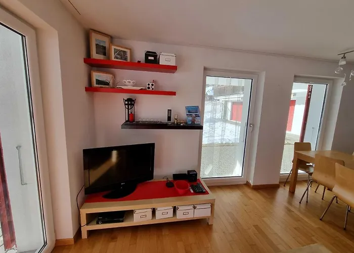 Modern And Bright Opposite Ski-lift Daire *